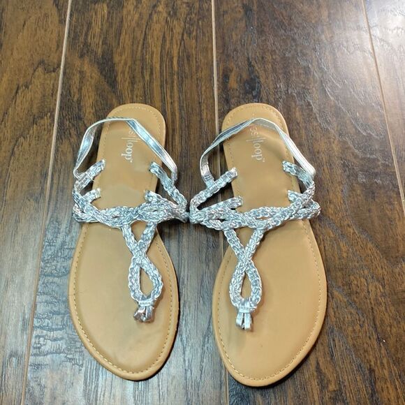 Silver Braided Sandals 7/8 - Picture 1 of 6